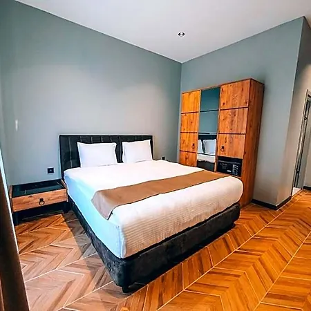 The Park 5*